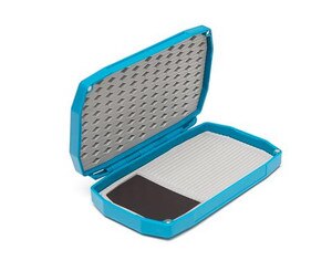 Umpqua UPG LT Mini Mag Midge Fly Box in Blue